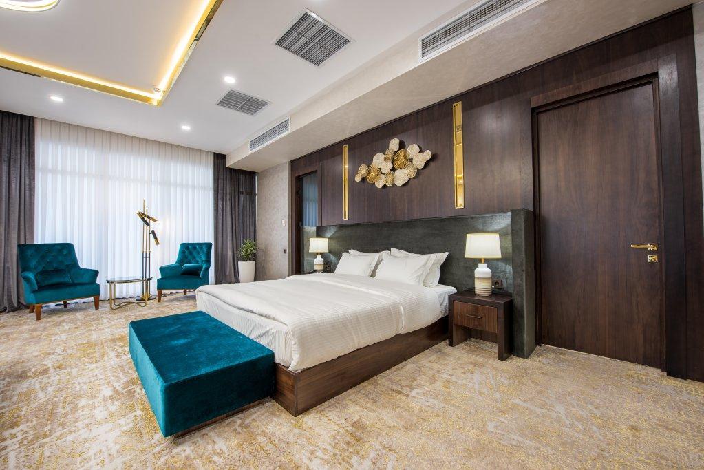 Hotel Wyndham Garden Taszkent Zewnętrze zdjęcie