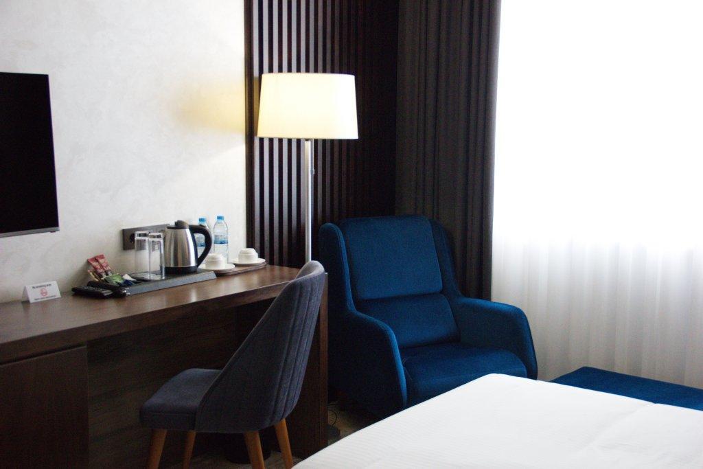 Hotel Wyndham Garden Taszkent Zewnętrze zdjęcie