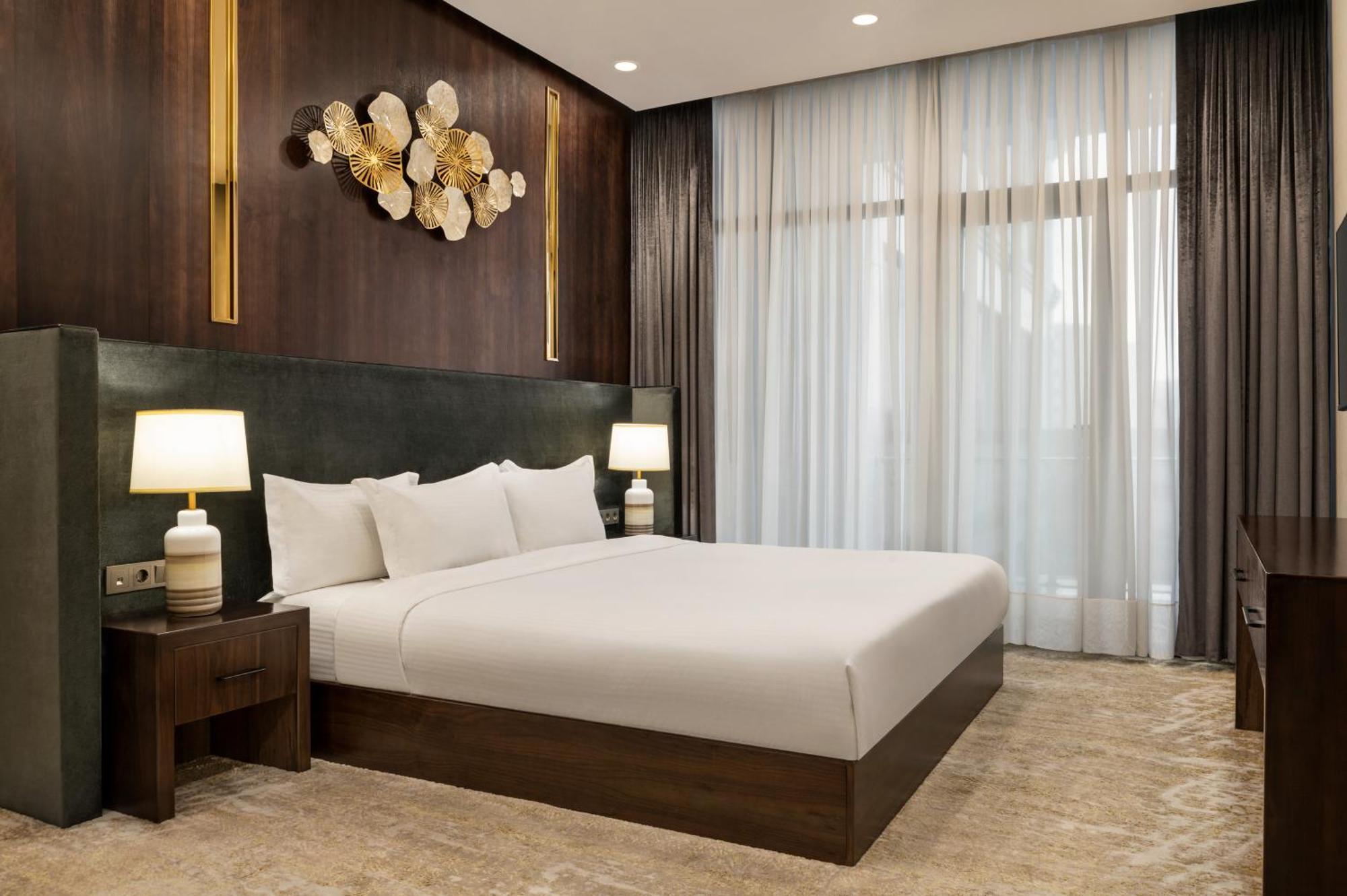 Hotel Wyndham Garden Taszkent Zewnętrze zdjęcie