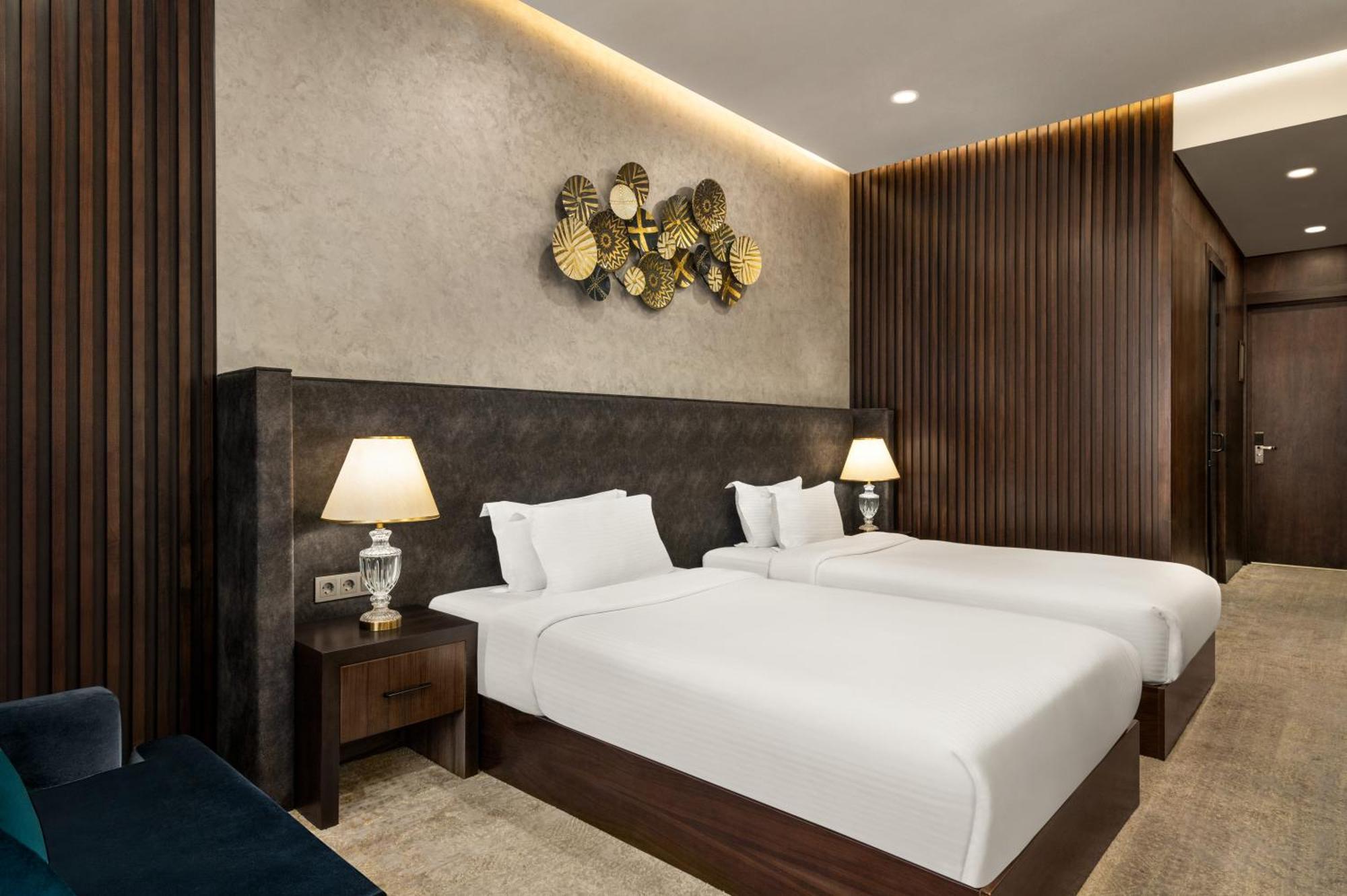 Hotel Wyndham Garden Taszkent Zewnętrze zdjęcie